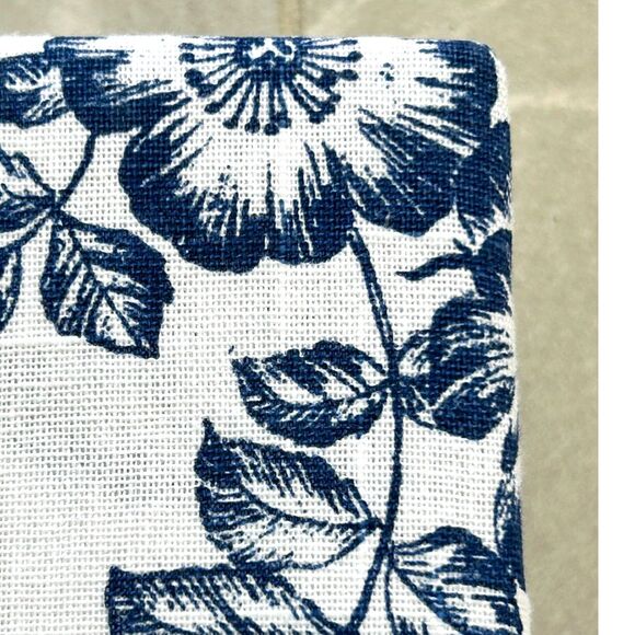 NEW Blue & White Easter Bunny Table Entertaining Set by Rachel Ashwell 70" Round - Picture 4 of 6